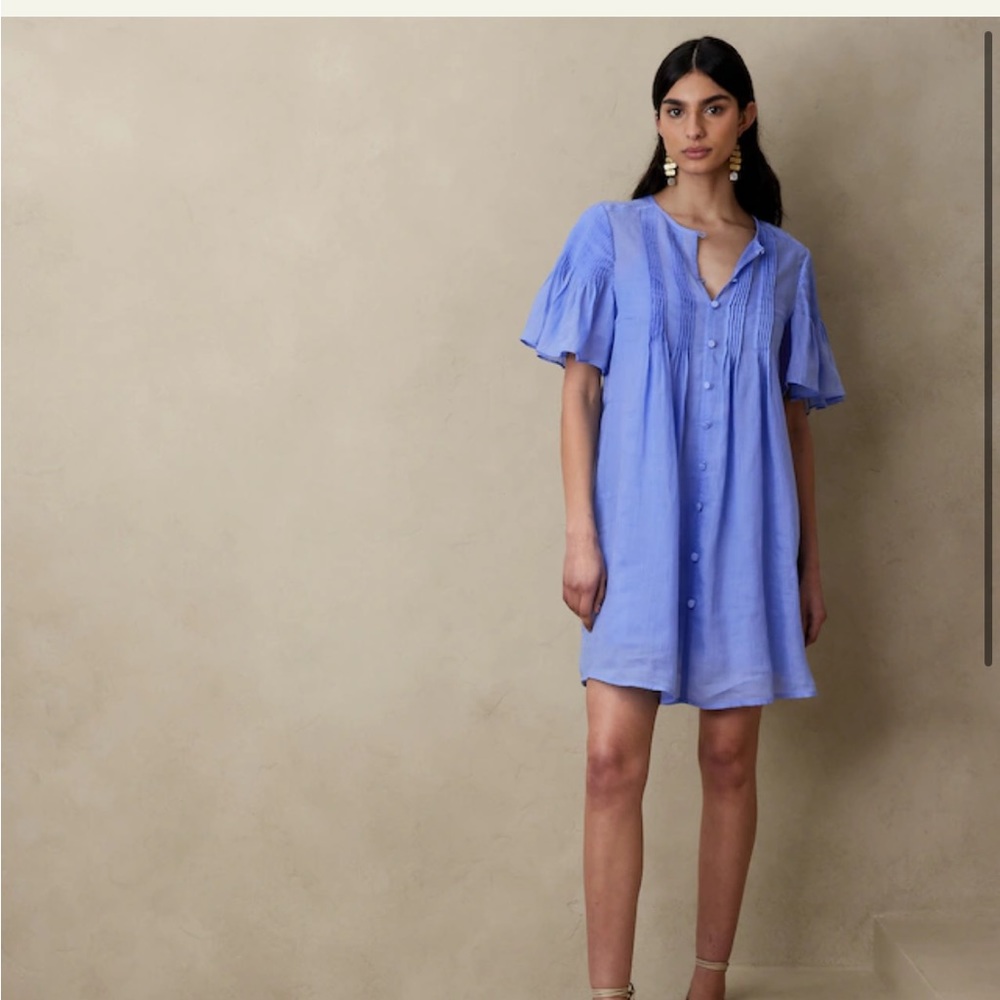 Banana Republic Pintuck dress blue